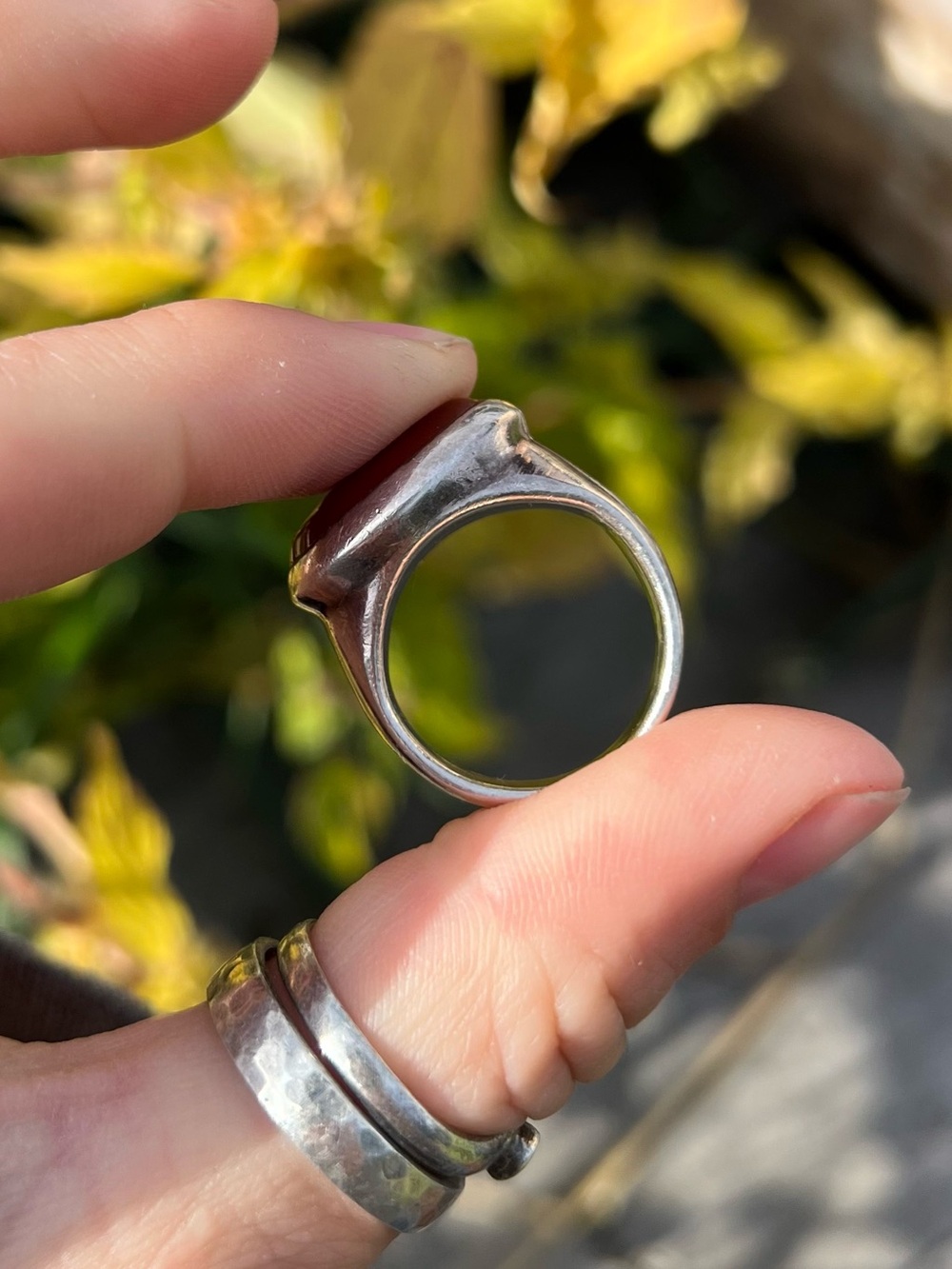 Chunky Silver & Red Ring - Picture 7 of 10